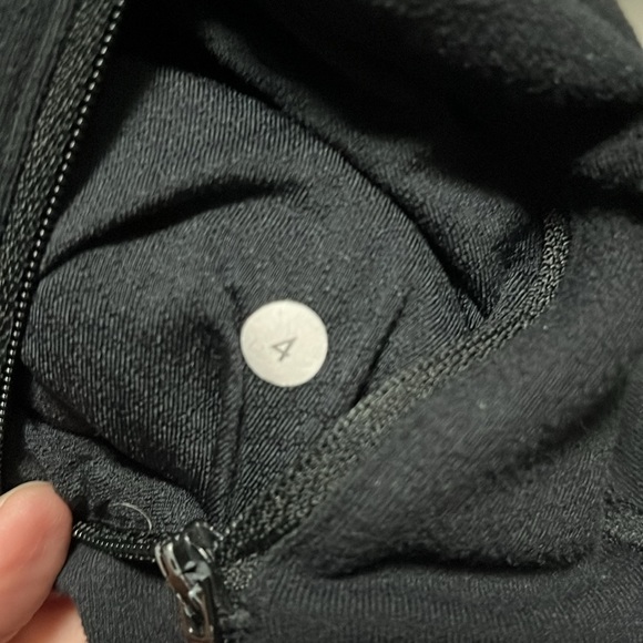 Lululemon Full Zip Jacket Black with hood - Picture 7 of 7